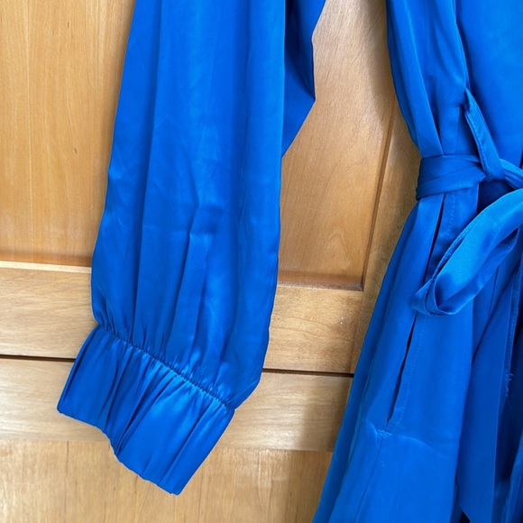 Robe & Matching Slip Dress never worn - Picture 3 of 4